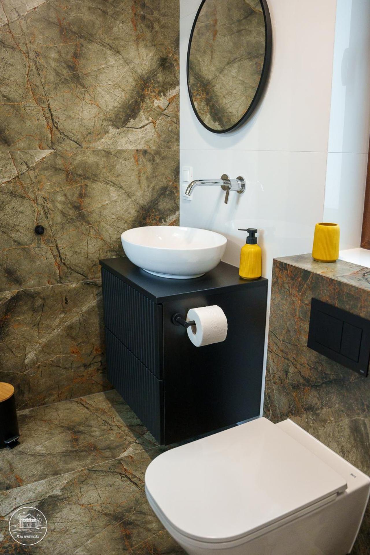 Przy Rozlewisku Apartment *